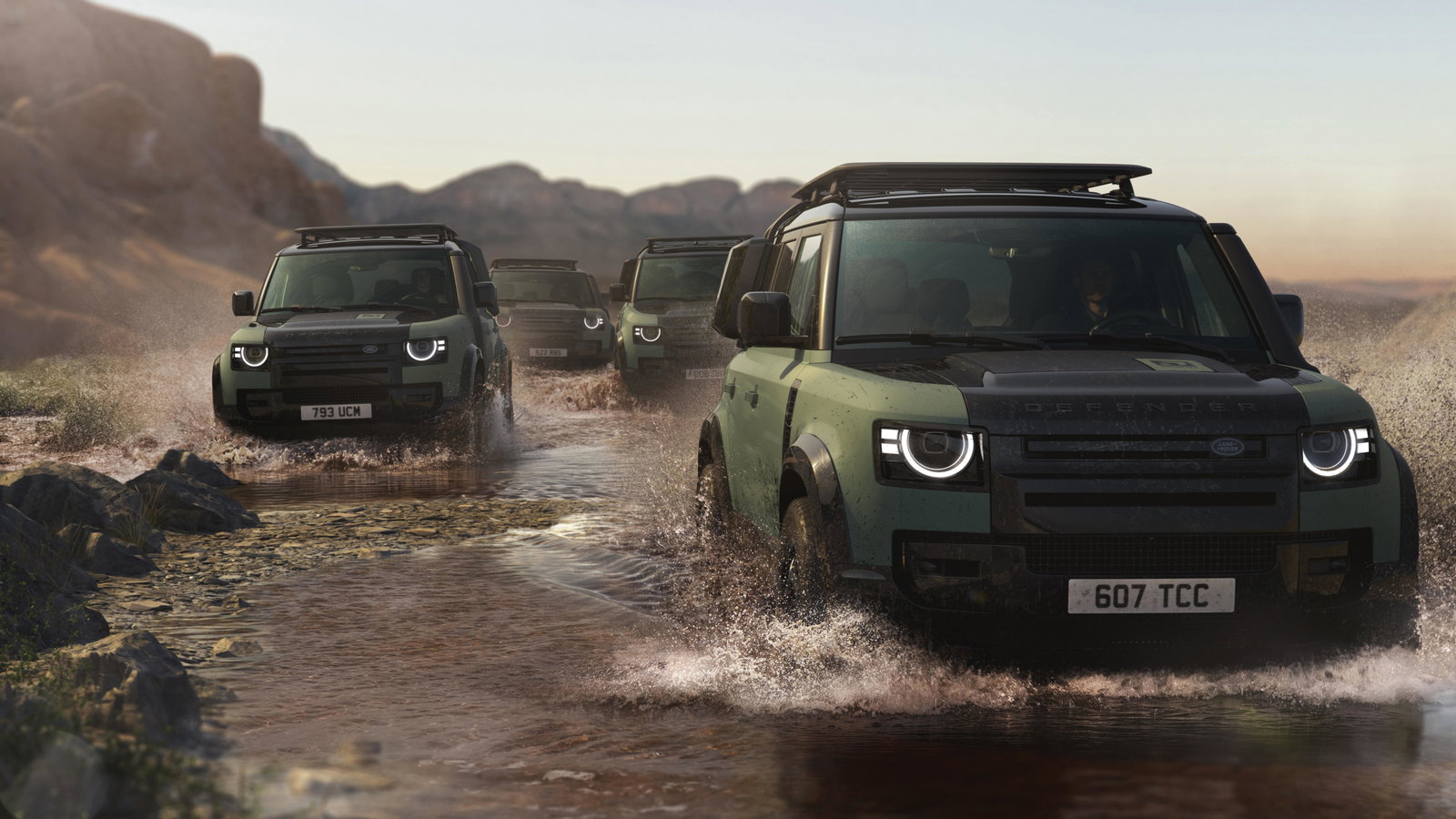 Defender 110 Trophy Edition - front